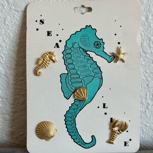 Vintage 5 piece pin set